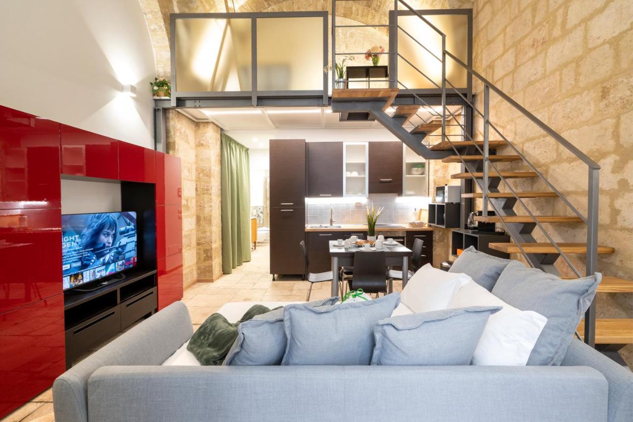 Stazione & Politecnico Stylish Apt With Netflix Bari Buitenkant foto