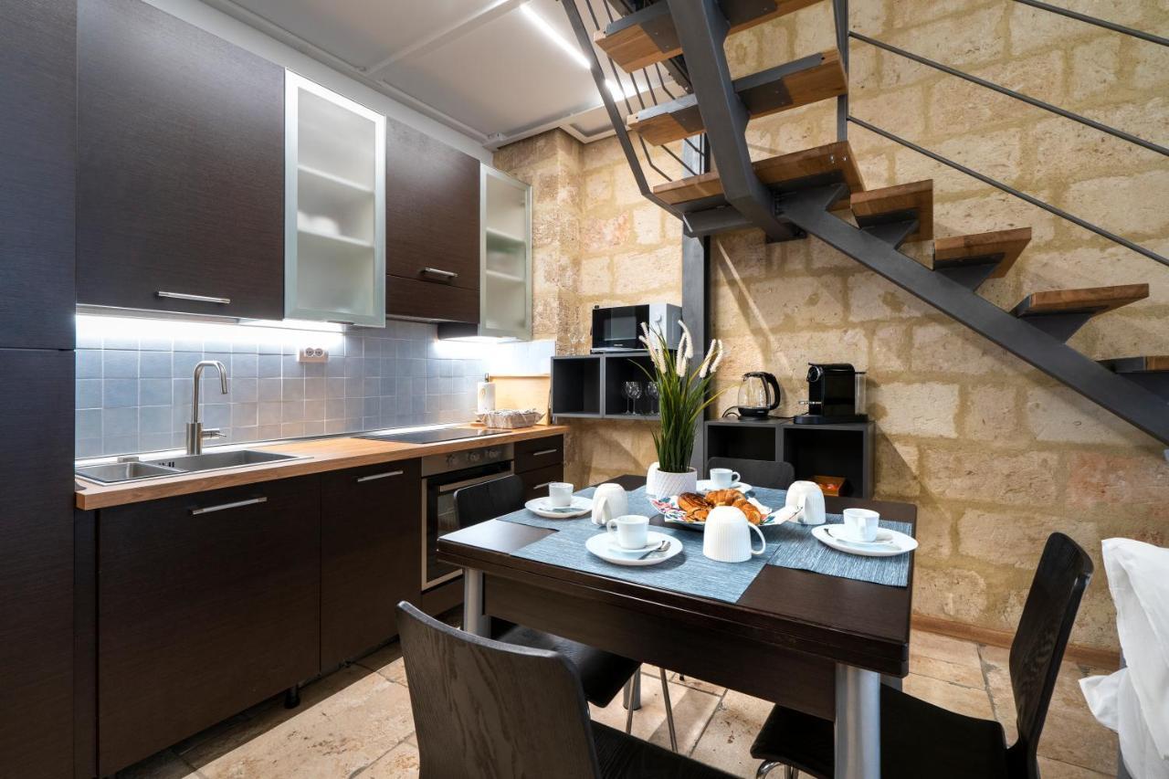 Stazione & Politecnico Stylish Apt With Netflix Bari Buitenkant foto
